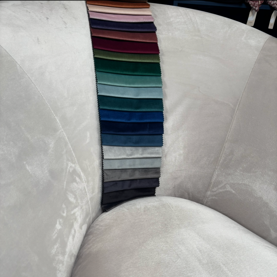 Sedef Swivel Chair