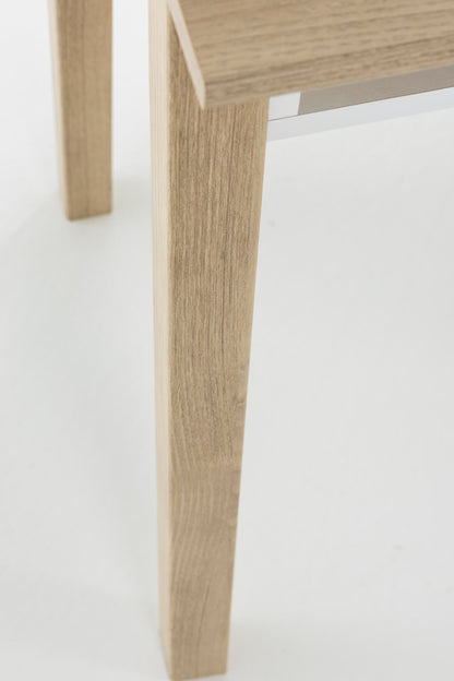 Aria Desk