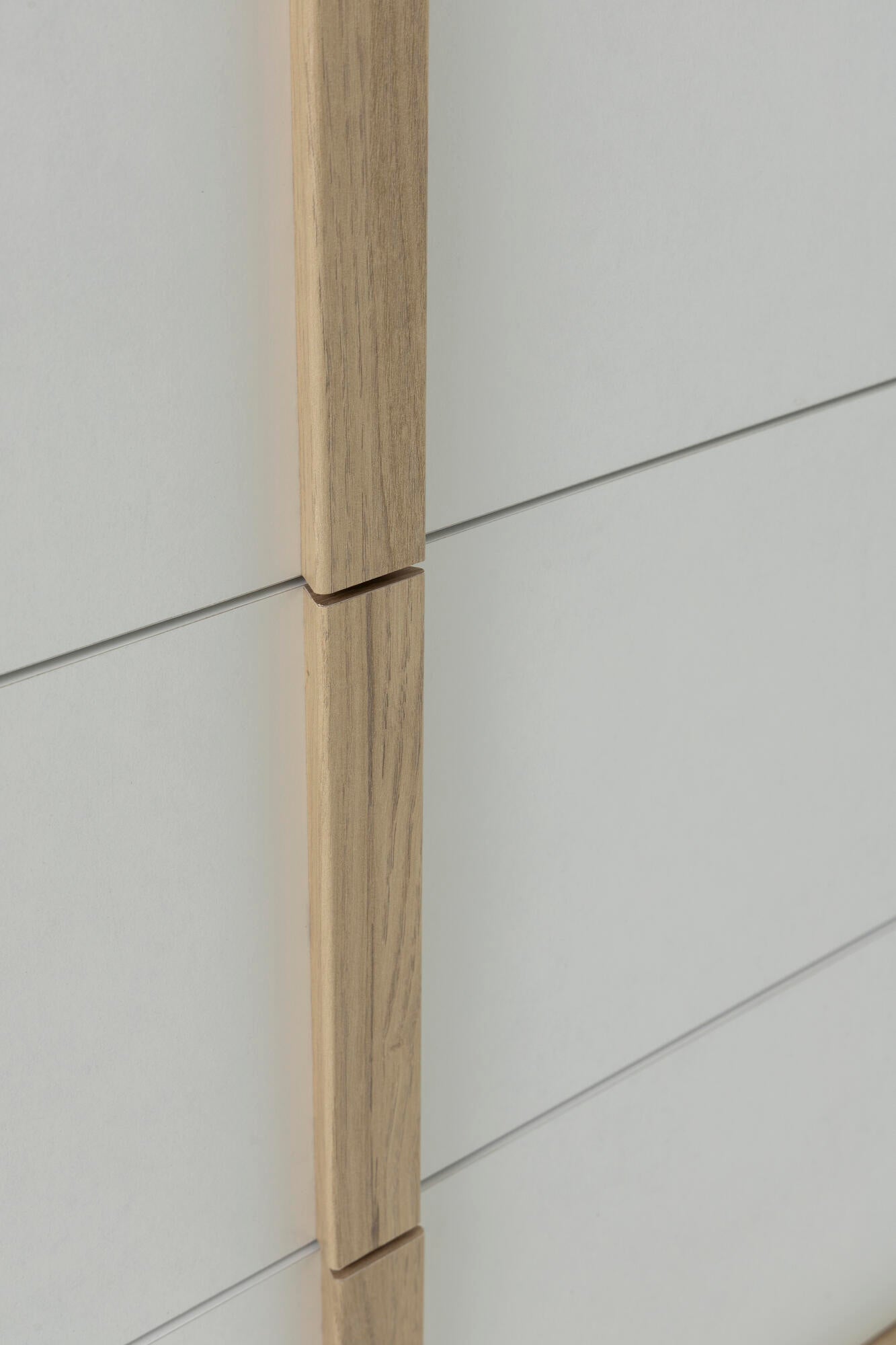 Aria Drawers