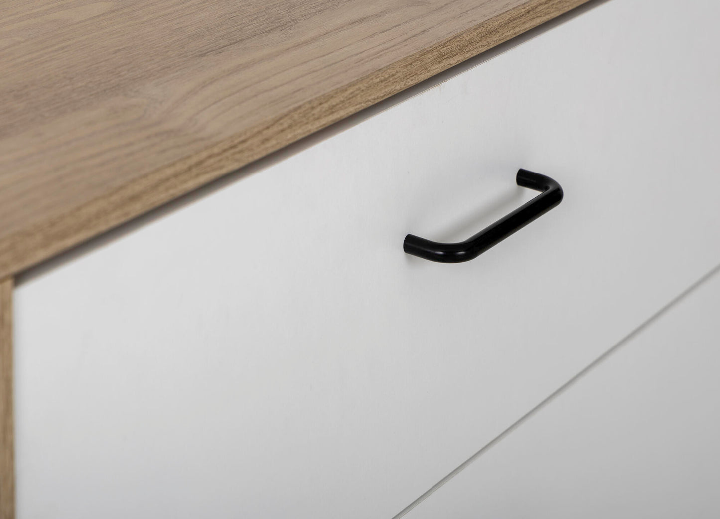 Erwan 3 drawer chest