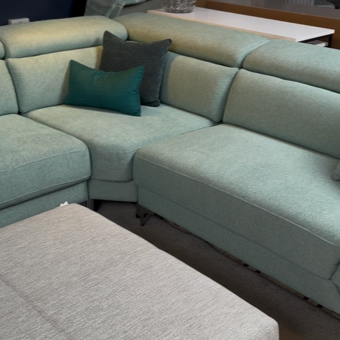 Elizz Sofa